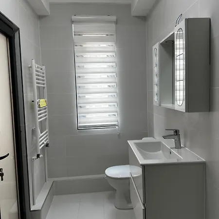 Confort One Apartamento *